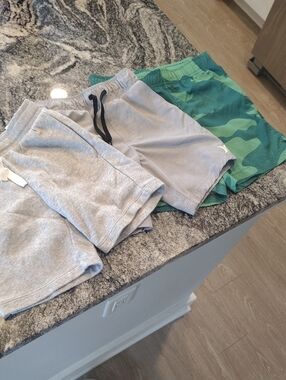 3-Pack Boys Athletic Shorts - Light Gray, Pale Gray, Green Camo